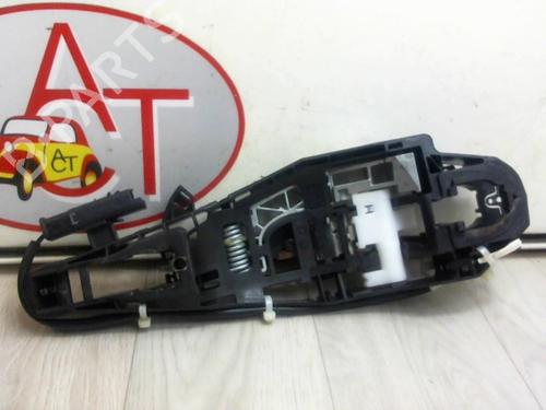 rear-left-exterior-door-handle-citroen-spacetourer-bus-v_-20-bluehdi-150-2016-13035306 main image