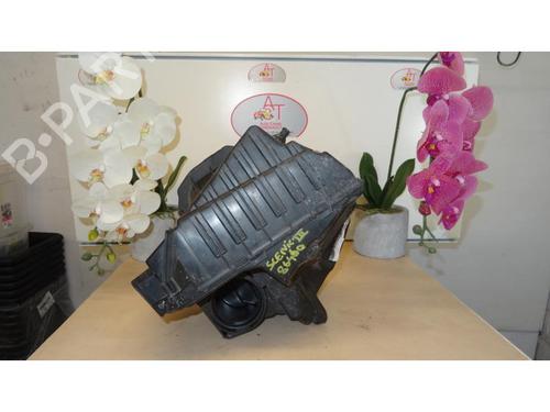 Used Air filter box RENAULT GRAND SCÉNIC III (JZ0/1_) 1.6 dCi (JZ00, JZ12) (130 hp) 28333959