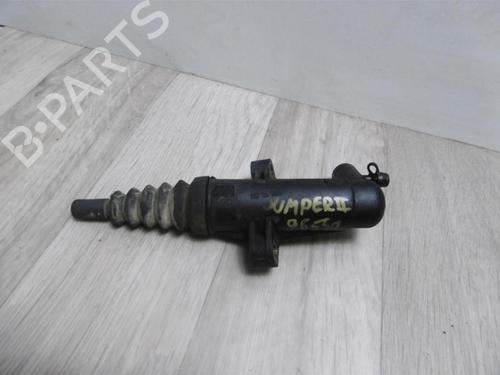 Used Clutch slave cylinder CITROËN JUMPER I Van (244) 2.0 HDi (84 hp) 13130049