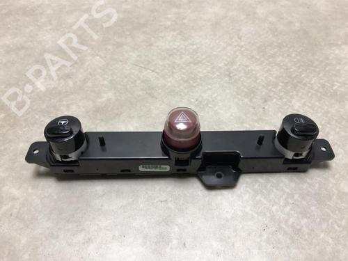 Used Warning switch FIAT 500 (312_) 1.2 (312AXA1A) (69 hp) 23143298