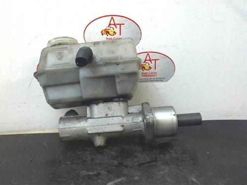 Used Brake master cylinder RENAULT ESPACE III (JE0_) 2.2 12V TD (JE0E, JE0H, JE0P) (113 hp) 12977573