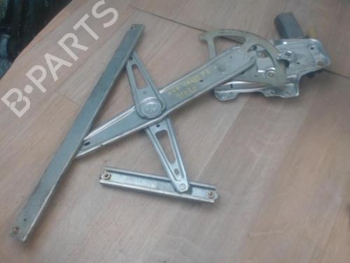 Used Front right window mechanism TOYOTA YARIS (_P1_) 1.0 (SCP10_, SCP10R) (65 hp) 30780081