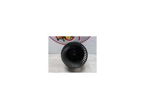 Used Heater blower motor PEUGEOT 208 I (CA_, CC_) 1.6 HDi (92 hp) 13289387