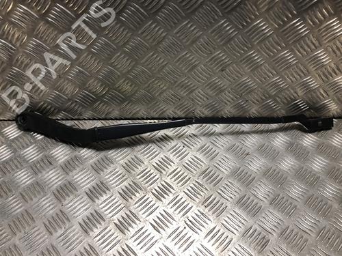 front-windshield-wiper-arm-nissan-primastar-van-x82-2021-35813375 main image