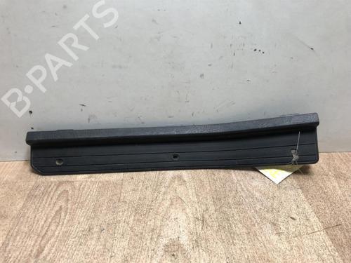 Garniture de coffre CITROËN XM (Y4) 2.1 TD 12V (109 hp) 13229083