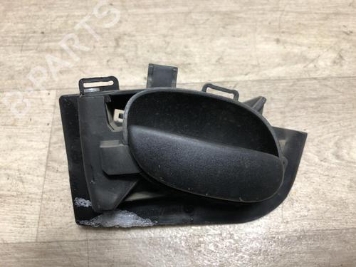 Used Rear left interior door handle PEUGEOT 206+ (2L_, 2M_) 1.4 HDi eco 70 (68 hp) 20630471