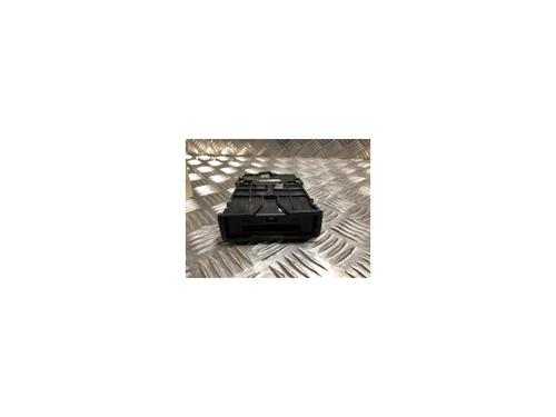 Używane Moduł elektroniczny RENAULT LAGUNA III (BT0/1) 1.5 dCi (BT00, BT0A, BT0T, BT1J) (110 hp) 23390171