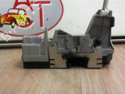 Rear left lock PEUGEOT 307 (3A/C) 1.6 HDi | BP13281082C100