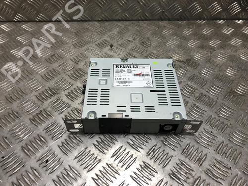 Bilradio RENAULT MEGANE IV Hatchback (B9A/M/N_) 1.5 dCi 110 (B9A3) (110 hp) 31200934