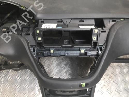 Dashboard PEUGEOT 208 I (CA_, CC_) 1.6 HDi / BlueHDi 75 | BP31198690C46