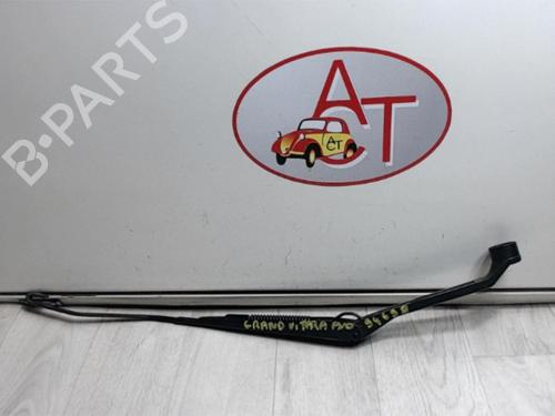 Used Front windshield wiper arm SUZUKI GRAND VITARA II (JT, TE, TD) 1.9 DDiS All-wheel Drive (JT419, TD44, JB419WD, JB419XD,... (129 hp) 13132125