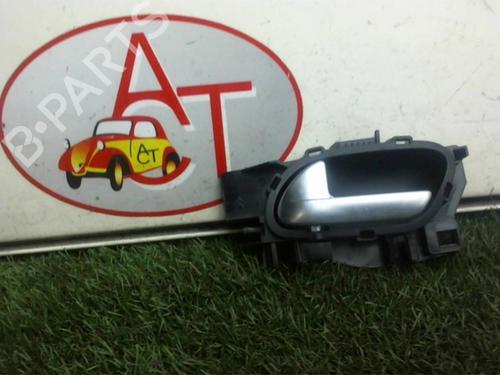 Used Front left interior door handle PEUGEOT 208 I (CA_, CC_) 1.6 HDi (114 hp) 12967781