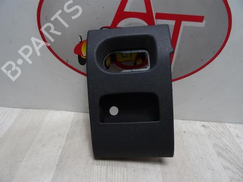 Kopholder/Genstandsholder OPEL CORSA D (S07) 1.0 (L08, L68) (65 hp) 13135551