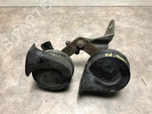 Used Horn VW NEW BEETLE Convertible (1Y7) 1.4 (75 hp) 31245270