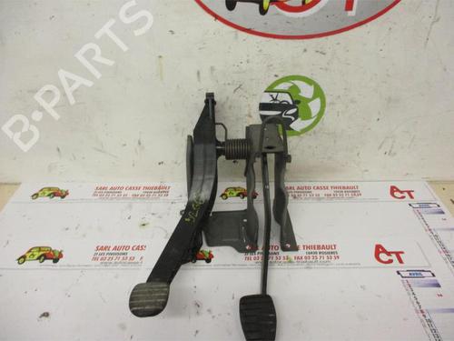 Used Pedal CITROËN C3 I (FC_, FN_) 1.4 HDi (68 hp) 12963108