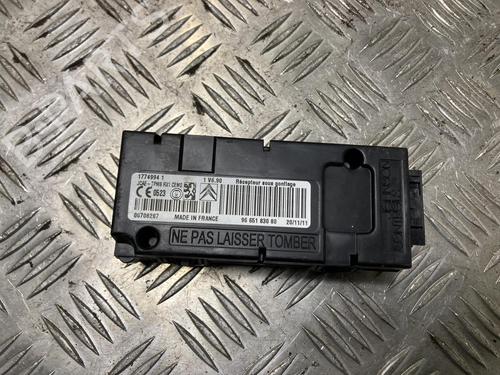 Used Control unit Control unit PEUGEOT 3008 I MPV (0U_) 1.6 THP (156 hp) 33273533 33273533