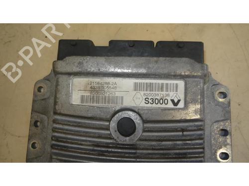 Engine control unit (ECU) RENAULT MEGANE II Coupé-Cabriolet (EM0/1_) 1.6 | BP28334109M57 