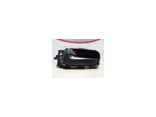 Used Front left interior door handle SUZUKI GRAND VITARA II (JT, TE, TD) 1.9 DDiS All-wheel Drive (JT419, TD44, JB419WD, JB419XD,... (129 hp) 13036840