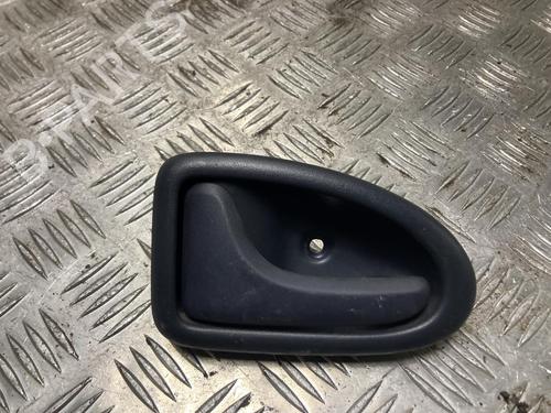 Used Rear left interior door handle Rear left interior door handle RENAULT CLIO II (BB_, CB_) 1.2 16V (BB05, BB0W, BB11, BB27, BB2T, BB2U, BB2V, CB05,... (75 hp) 33294308 33294308