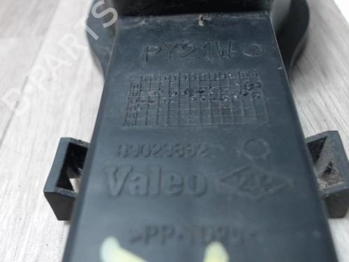 Nummerpladelys RENAULT ESPACE IV (JK0/1_) 2.2 dCi (JK0H) (150 hp) 13290540