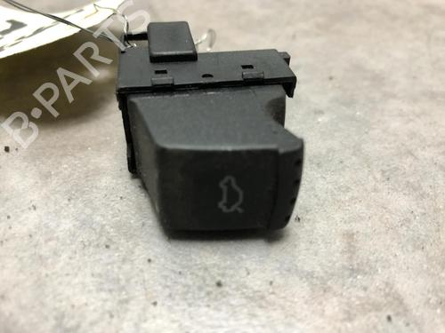 Used Tailgate handle VW PASSAT B5.5 (3B3) 1.9 TDI (101 hp) 26922856