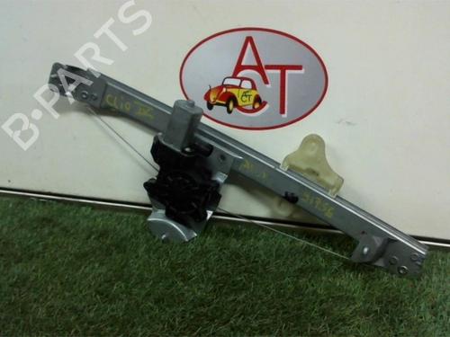 Vindusheismekanisme høyre foran RENAULT 4 Box Body/MPV (R21_, R23_) 1.1 (2370, 210B) (34 hp) 30781007