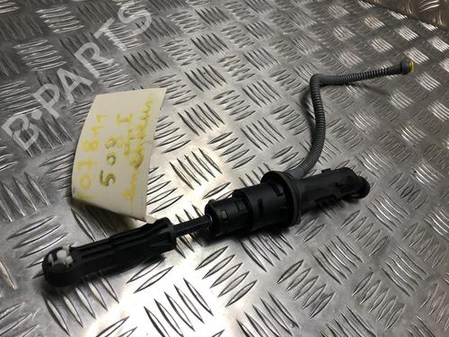 Used Clutch slave cylinder PEUGEOT 508 I (8D_) 2.0 HDi (140 hp) 31199384