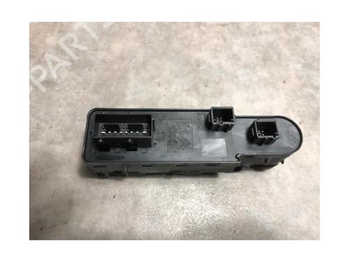 Left front window switch PEUGEOT 508 SW I (8E_) 1.6 HDi | BP20617407I27 