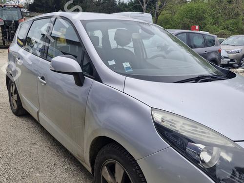 Steering wheel RENAULT GRAND SCÉNIC III (JZ0/1_) 1.9 dCi (JZ0J, JZ0N, JZ1K, JZ1S) | BP31200268C49 