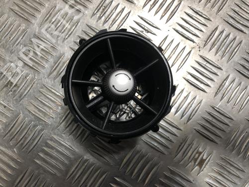 Used Air vent Air vent 39206613 39206613
