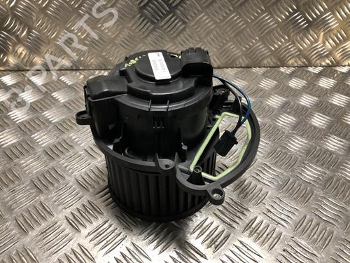 Heater blower motor RENAULT MEGANE IV Hatchback (B9A/M/N_) 1.5 dCi 110 (B9A3) | BP31201006M62