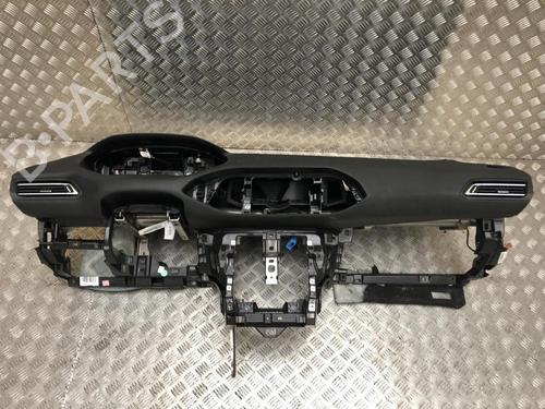 Tableau de bord PEUGEOT 5008 II (MC_, MJ_, MR_, M4_) 1.6 PureTech 180 (M45GFR) (181 hp) 31199137