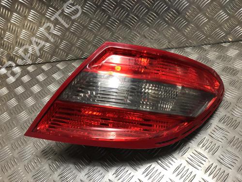 Used Right taillight MERCEDES-BENZ C-CLASS (W204) C 220 CDI (204.008) (170 hp) 24589773