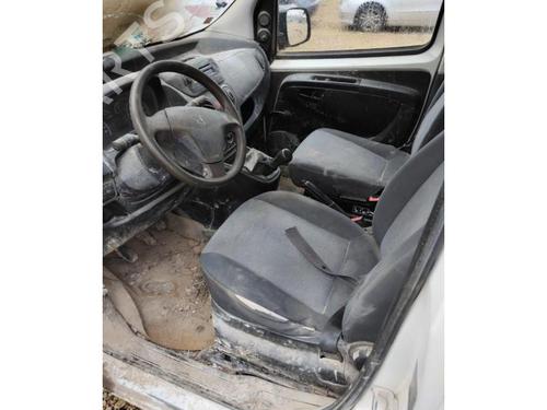 Seat buckle PEUGEOT BIPPER (AA_) 1.3 HDi 75 | BP20634927I32 
