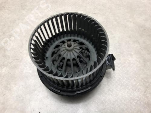 Heater blower motor MERCEDES-BENZ C-CLASS (W204) C 320 CDI (204.022) 2048200208