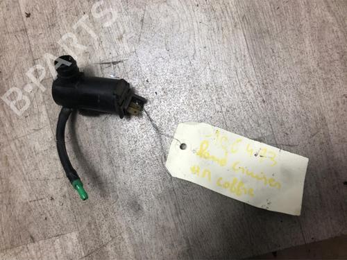 Used Washer pump TOYOTA LAND CRUISER 90 (_J9_) 3.0 TD (KZJ90_, KZJ95_, KZJ90R, KZJ95R, KZJ90W, KZJ95W) (125 hp) 20619897