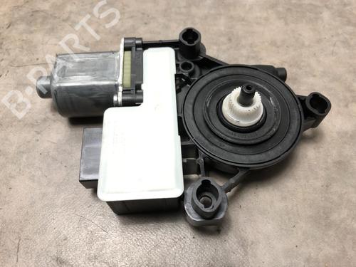 Used Right rear window motor VW TIGUAN (AD1, AX1) 2.0 TDI (150 hp) 23036433