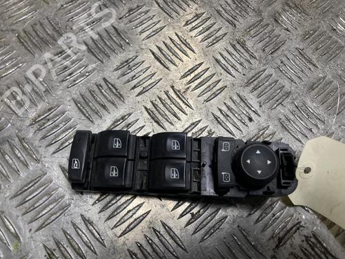 Used Left front window switch Left front window switch RENAULT SCÉNIC III (JZ0/1_) 1.9 dCi (JZ0J, JZ1J, JZ1K, JZ1S) (131 hp) 33677301 33677301