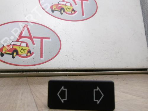 Used Right front window switch Right front window switch CITROËN XM (Y4) 2.1 TD 12V (109 hp) 13225448 13225448