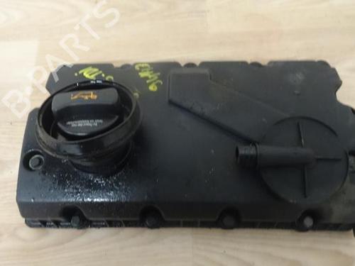 Used Valve cover VW GOLF V (1K1) 1.9 TDI (105 hp) 29591299