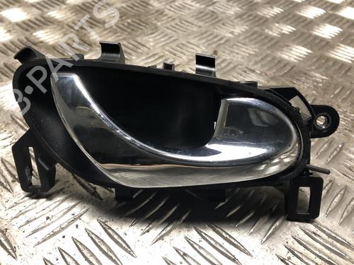 Maneta interior delantera derecha NISSAN QASHQAI II (J11, J11_) 1.2 DIG-T (115 hp) 31244141