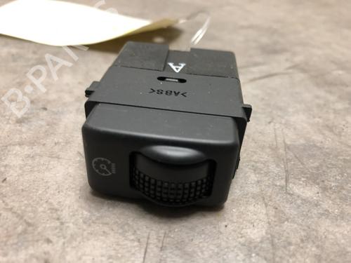 Used Switch RENAULT KOLEOS I (HY_) 2.0 dCi 4x4 (HY0K) (150 hp) 20624422