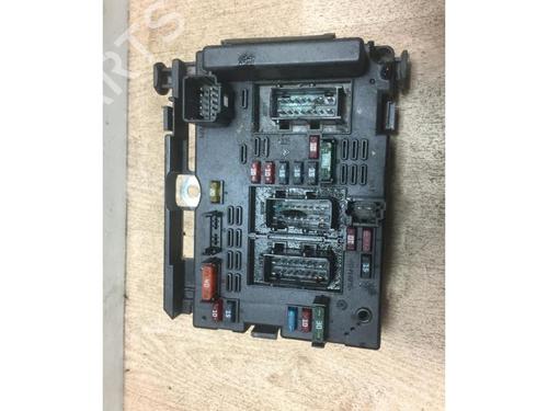 Fuse box PEUGEOT 307 (3A/C) 2.0 HDi 90 | BP20619641E1