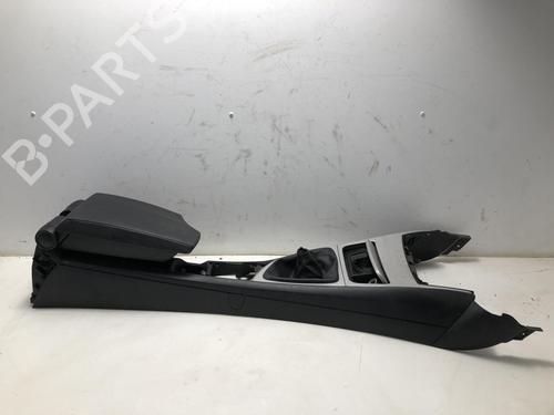 Middenconsole BMW 1 (E87) 118 d (143 hp) 31186226