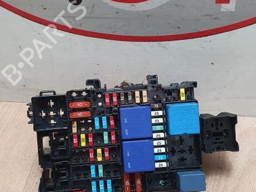 Used Fuse box RENAULT SCÉNIC IV (J9_) 1.5 dCi 110 (110 hp) 23033620
