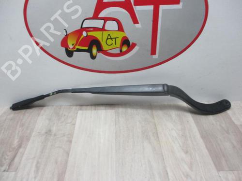 Used Front windshield wiper arm ALFA ROMEO MITO (955_) 1.3 MultiJet (955AXP1A, 955AYC1A) (95 hp) 13279328