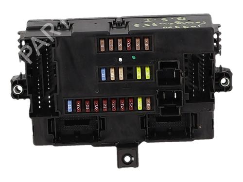 Used Fuse box Fuse box 39206679 39206679