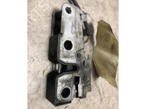 Hood lock VW TOURAN (1T1, 1T2) 1.9 TDI | BP25305862C133 