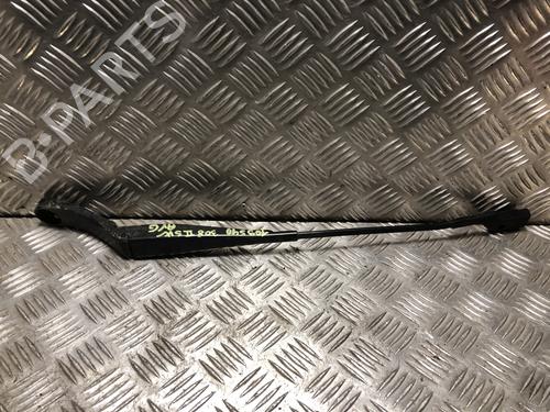 Used Front windshield wiper arm Front windshield wiper arm 37089826 37089826
