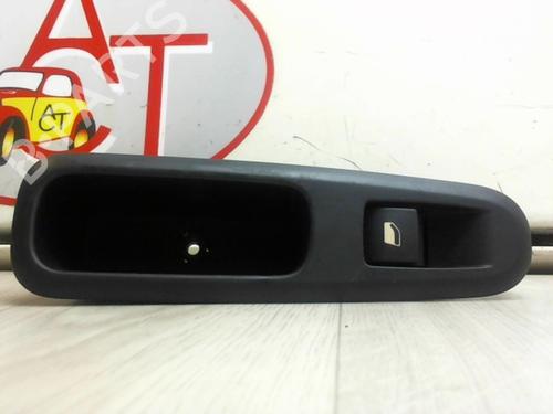 Used Right rear window switch PEUGEOT 5008 (0U_, 0E_) 1.6 HDi (110 hp) 13277628